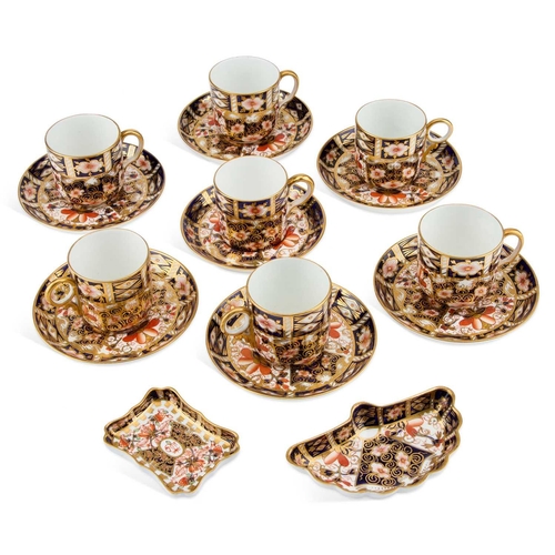 100 - SEVEN ROYAL CROWN DERBY IMARI PATTERN COFFEE CANS AND SAUCERS together with two Royal Crown Derby Im... 