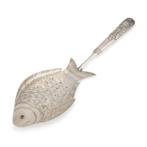 207 - A CHINESE SILVER FISH SLICE marks indistinct, the pierced blade shaped and engraved as a fish, with ... 