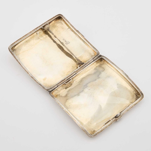 208 - A CHINESE SILVER CIGARETTE CASE retailed by Sing Fat, Canton, early 20th Century, oblong, shaped for... 