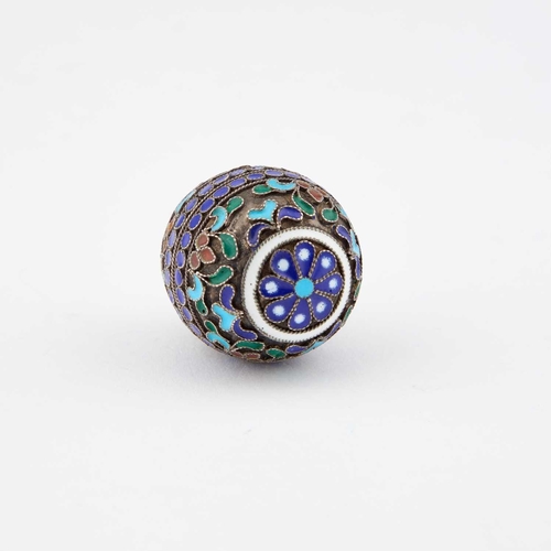 251 - A RUSSIAN SILVER AND CLOISONNÉ ENAMEL MINIATURE EGG apparently unmarked, the cover with a bayonet fi... 