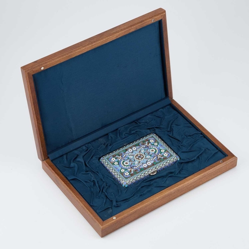 253 - A RUSSIAN SILVER AND CLOISONNÉ ENAMEL CIGARETTE CASE rectangular with rounded corners, decorated in ... 