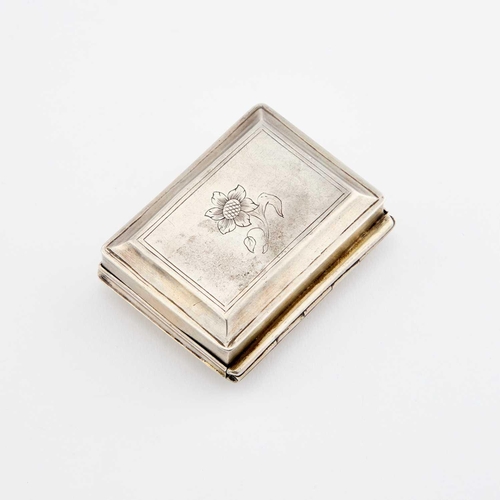 263 - AN 18TH CENTURY CONTINENTAL SILVER BOX indistinct marks to the front, rectangular, the hinged cover ... 