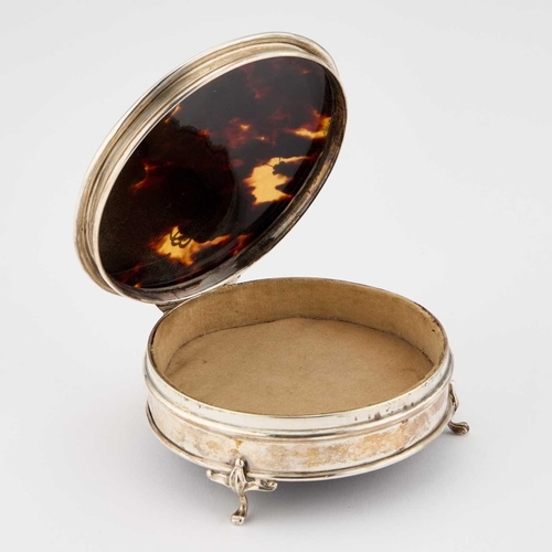 405 - A GEORGE V SILVER AND TORTOISESHELL JEWELLERY BOX by Adie Brothers Ltd, Birmingham 1922, circular, t... 