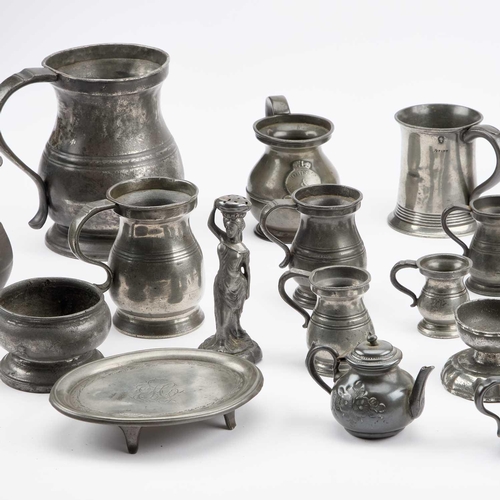 553 - A COLLECTION OF METALWARE AND OTHER ITEMS including an 18th Century pewter trencher salt, pewter mug... 