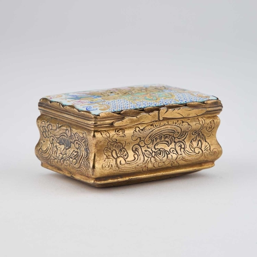 811 - AN 18TH CENTURY GILT-METAL AND ENAMEL SNUFF BOX rectangular with waisted sides, flat-chased with scr... 