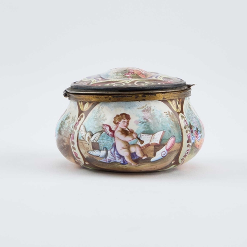 827 - A VIENNESE ENAMEL BOX, LATE 19TH CENTURY of lobed oval form with a hinged cover, decorated with alle... 