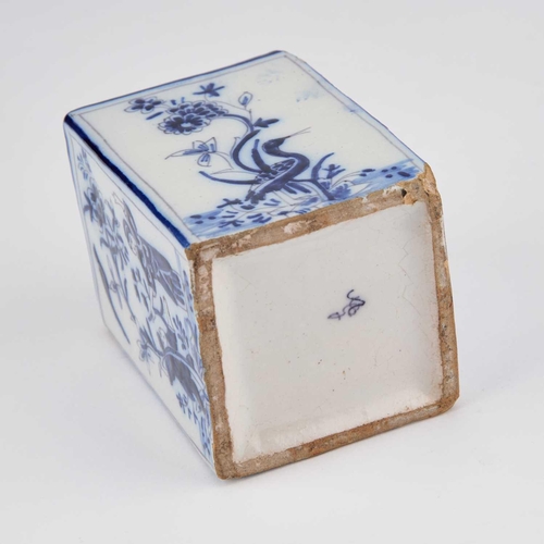 99 - AN 18TH CENTURY DUTCH DELFT BLUE AND WHITE TEA CADDY of square-section, painted with Chinese figures... 