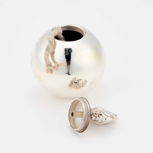 340 - A GEORGE V SILVER 'GRENADE' TABLE LIGHTER by William Henry Stokes & Arthur George Ireland, Chest... 