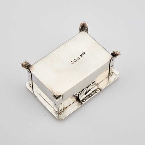 367 - ATTRIBUTED TO CHARLES FLEETWOOD VARLEY (1863-1942) FOR THE GUILD OF HANDICRAFT, A FINE SILVER AND EN... 