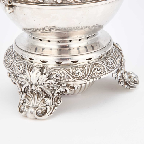 386 - A GEORGE IV SILVER COFFEE BIGGIN ON STAND by Paul Storr, London 1820, the baluster form pot on a cir... 