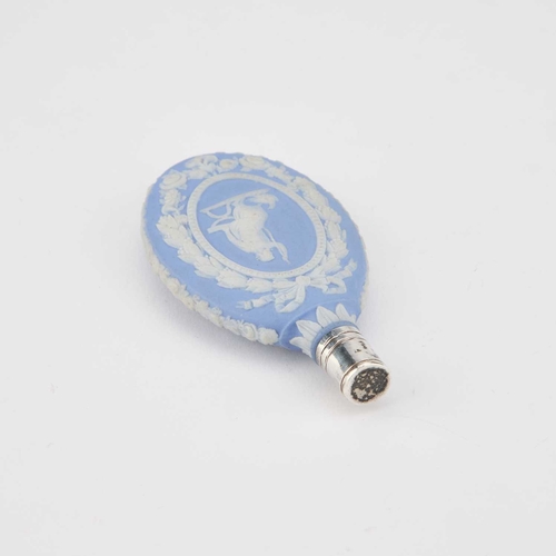 40 - A 19TH CENTURY JASPERWARE SCENT FLASK, PROBABLY WEDGWOOD unmarked, the compressed oval bottle decora... 