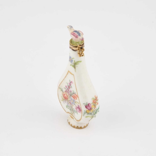 51 - A 19TH CENTURY PORCELAIN SCENT BOTTLE IN CHELSEA STYLE the flask painted to either side with a flora... 