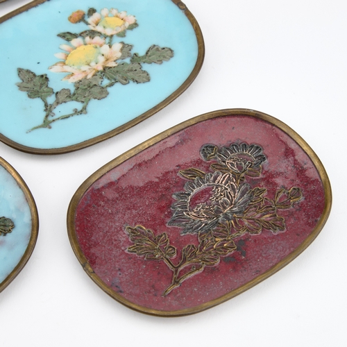 112 - A GROUP OF SIX JAPANESE CLOISONNÃ ENAMEL 'MANUFACTURING PROCESS' DISHES each decorated with a flowe... 