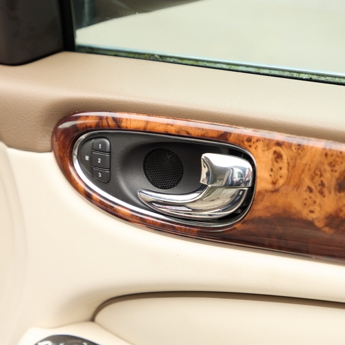 839 - A 2005 JAGUAR XJ SUPER V8 LWB AUTOMATIC Registration Number: LS05 NWDDate Of First Registration: 19/... 