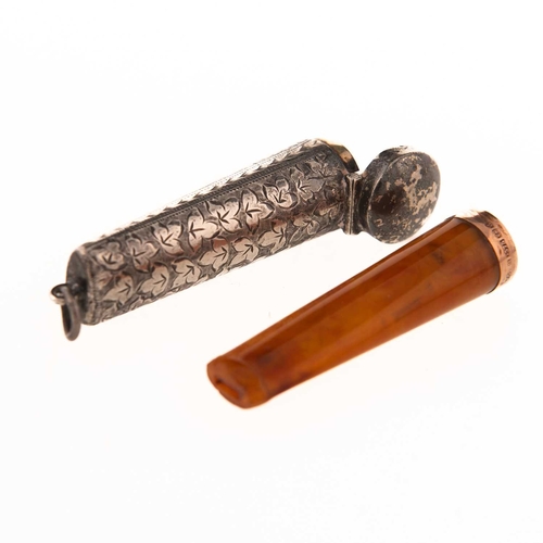 323 - A 9 CARAT GOLD MOUNTED CHEROOT HOLDER in an engraved silver case, Birmingham 1903. 8cm long overall... 