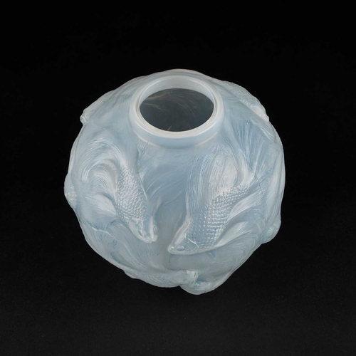 19 - RENÃ LALIQUE (FRENCH, 1860-1945), 'FORMOSE', A VASE, DESIGNED 1924 opalescent glass, remnants of bl... 