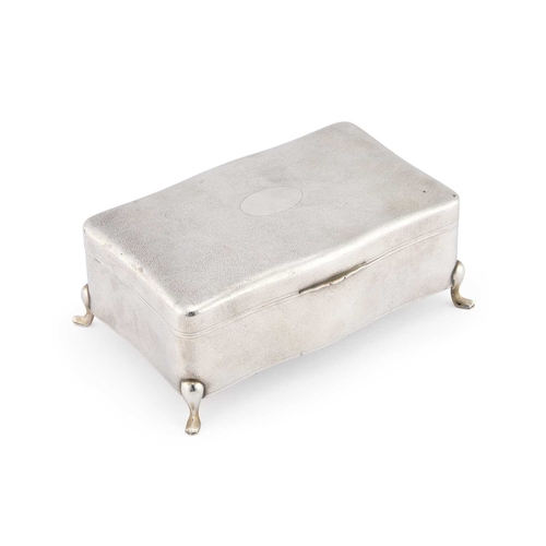 214 - A CHINESE SILVER JEWELLERY BOX signed ZEE SHUN SHANGHAI and with artisan marks, early 20th Century, ... 