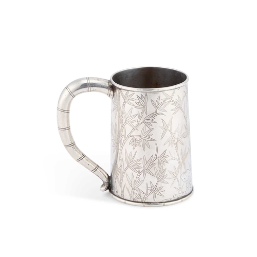 216 - A 19TH CENTURY CHINESE SILVER MUG mark of Leeching and with an artisan mark, engraved with bamboo. 1... 