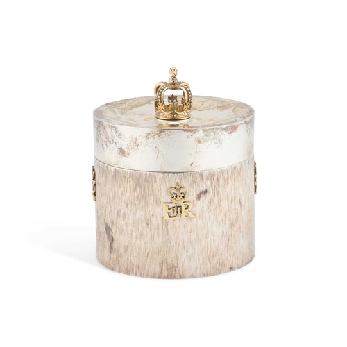 280 - AN ELIZABETH II PARCEL-GILT SILVER COMMEMORATIVE CANISTER by Carrington & Co, London 1972, limit... 