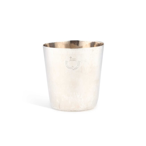 427 - A GEORGE III SILVER BEAKER marks rubbed, London 1780, engraved with a crest and a motto. 9cm high, 3... 