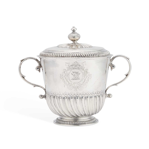 479 - A WILLIAM III SILVER TWIN-HANDLED PORRINGER AND COVER by Robert Cooper, London 1699, with a lobed fi... 