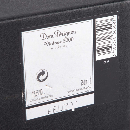 5 - A 750ML BOTTLE OF DOM PERIGNON CHAMPAGNE Vintage 2000, in a sealed box. 750ml