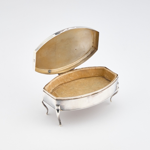 435 - A GEORGE V SILVER JEWELLERY BOX by Asprey & Co Ltd, London 1914, oval with flat sides, raised on... 