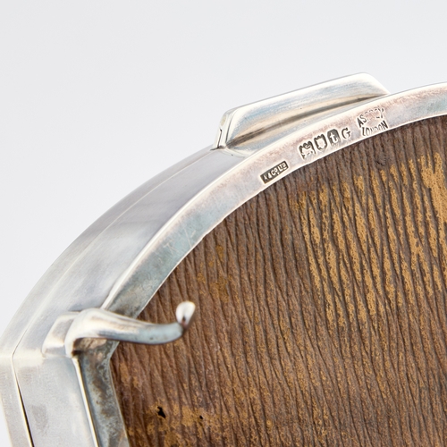 435 - A GEORGE V SILVER JEWELLERY BOX by Asprey & Co Ltd, London 1914, oval with flat sides, raised on... 