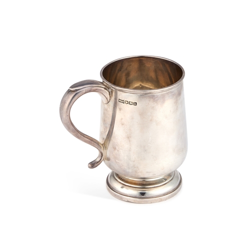 453 - A GEORGE V SILVER MUG by Walker & Hall, Sheffield 1925, of plain baluster form, with a reeded ri... 