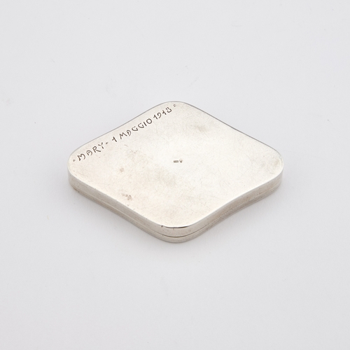 455 - A CONTINENTAL SILVER AND ENAMEL PILL BOX early 20th Century, lozenge-shaped, the pull-off cover deco... 