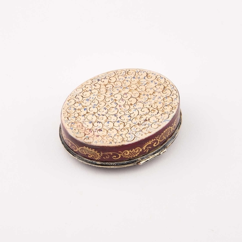 1051 - A 19TH CENTURY VIENNESE SILVER-GILT AND ENAMEL OVAL BOX city mark and indistinct maker's mark, the h... 