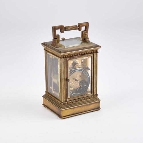 1247 - A FRENCH BRASS CASED REPEATING CARRIAGE CLOCK, UNSIGNED, CIRCA 1900 the enamel dial with Roman numer... 