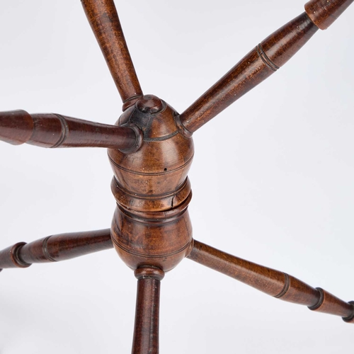 252 - A GEORGE III MAHOGANY STAND (CAT) the tripod base with downswept legs and pointed pad feet; together... 