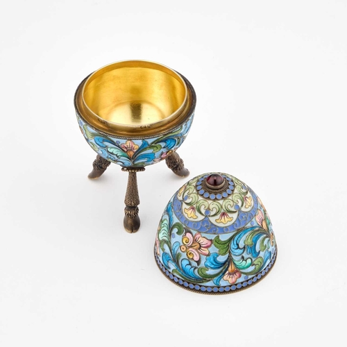 361 - AN EARLY 20TH CENTURY RUSSIAN SILVER AND ENAMEL EGG Moscow, Second Kokoshnik mark, bears FabergÃ© ma... 