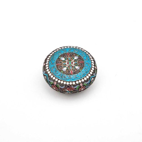 362 - A RUSSIAN SILVER AND ENAMEL SNUFF BOX St. Petersburg, Second Kokoshnik mark, bun-shaped, decorated w... 