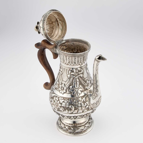 400 - AN 18TH CENTURY MALTESE SILVER COFFEE POT unmarked, of baluster form, boldly chased throughout with ... 