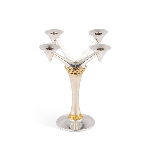 428 - STUART DEVLIN: AN ELIZABETH II PARCEL-GILT SILVER CANDELABRUM by Stuart Devlin, London 1975, with fo... 