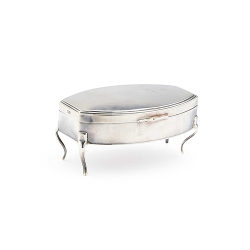 435 - A GEORGE V SILVER JEWELLERY BOX by Asprey & Co Ltd, London 1914, oval with flat sides, raised on... 