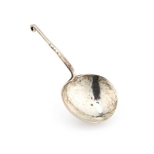 436 - AN ARTS AND CRAFTS SILVER SPOON by Amy Sandheim, London 1913, the planished circular bowl with a sho... 