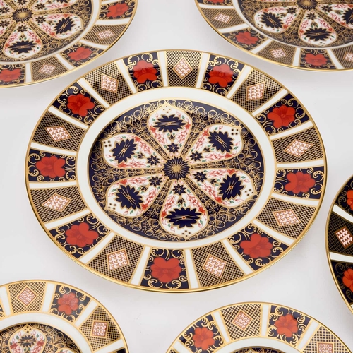 832 - SIX ROYAL CROWN DERBY IMARI PLATES comprising three 27cm, one 21.5cm and two 16cm, red printed marks... 