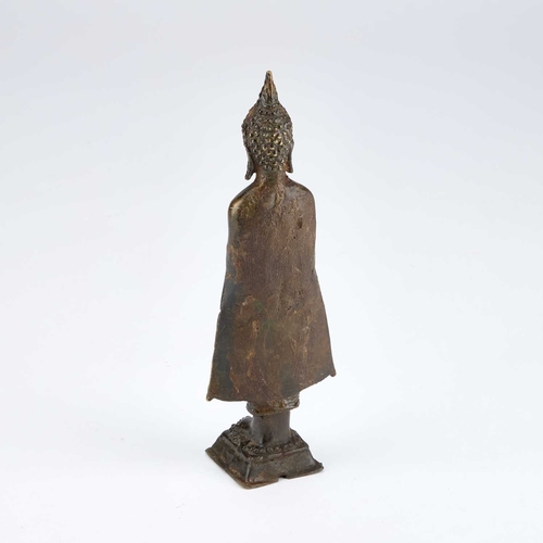 996 - A THAI BRONZE FIGURE OF SAKYAMUNI 22cm high