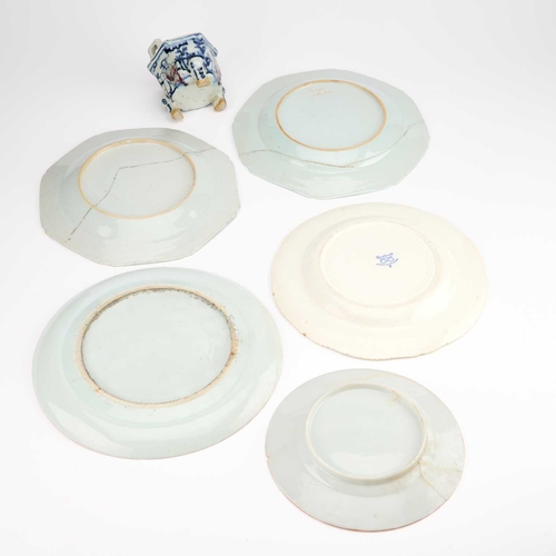 147 - A CHINESE BLUE AND WHITE CENSER together with four Chinese plates and a blue-transfer printed plate.... 