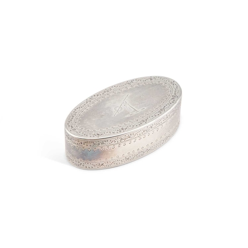 52 - A GEORGE III SILVER SNUFF BOX maker's mark indistinct, London 1786, oval, the hinged cover centred b... 