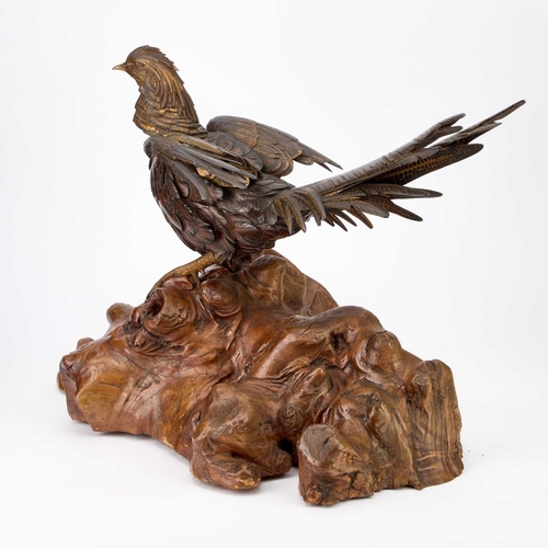 91 - A FINE JAPANESE BRONZE MODEL OF A PHEASANT BY GENRYUSAI SEIYA Meiji period (1868-1912), alert and pe... 