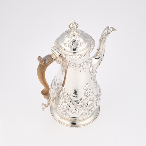 502 - A GEORGE III SILVER COFFEE POT by Benjamin Bickerton, date letter indistinct, of baluster form, now ... 