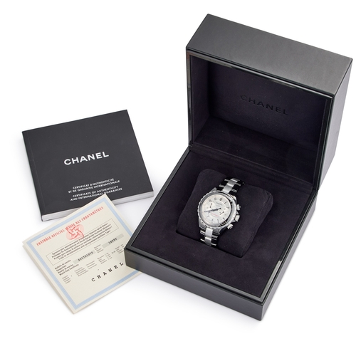 554 - A GENTS CHANEL J12 SUPERLEGGERA CHRONOGRAPH WATCH the circular silver dial signed Chanel J12 Automat... 