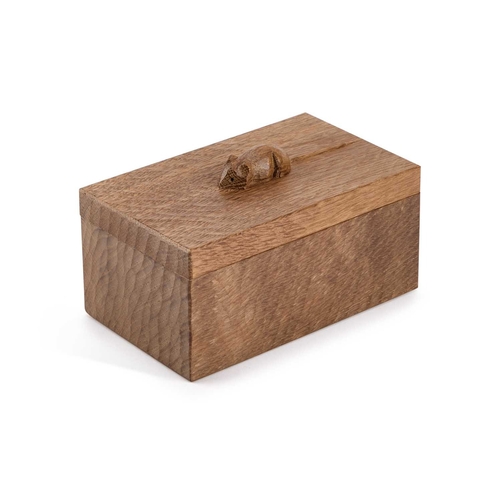 1161 - ROBERT THOMPSON OF KILBURN, A MOUSEMAN OAK TRINKET BOX of typical rectangular form, the lift-off lid... 