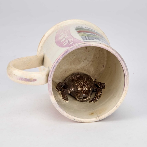 118 - A 19TH CENTURY SUNDERLAND LUSTRE POTTERY FROG MUG of cylindrical form, painted and coloured with 'Vi... 