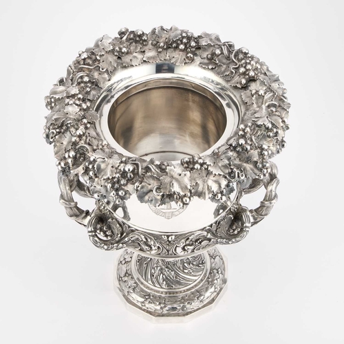 495 - A MAGNIFICENT GEORGE IV SILVER WINE COOLER by William Eley II, London 1824, of elegant campana form,... 