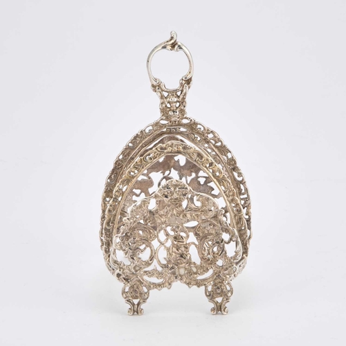 503 - A VICTORIAN SILVER FIVE-BAR TOAST RACK by James Dudley, London 1895, the pierced ends decorated with... 